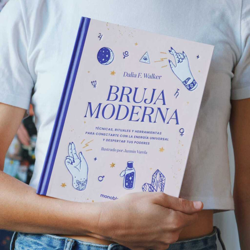 Libro. BRUJA MODERNA